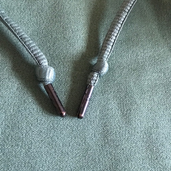 Under Armour-Loose-Green Hoodie- SM Loose - Picture 5 of 14